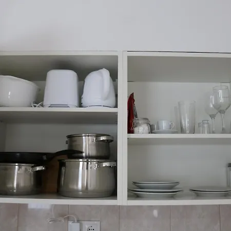 Rezeda Vendeghaz Apartmán *